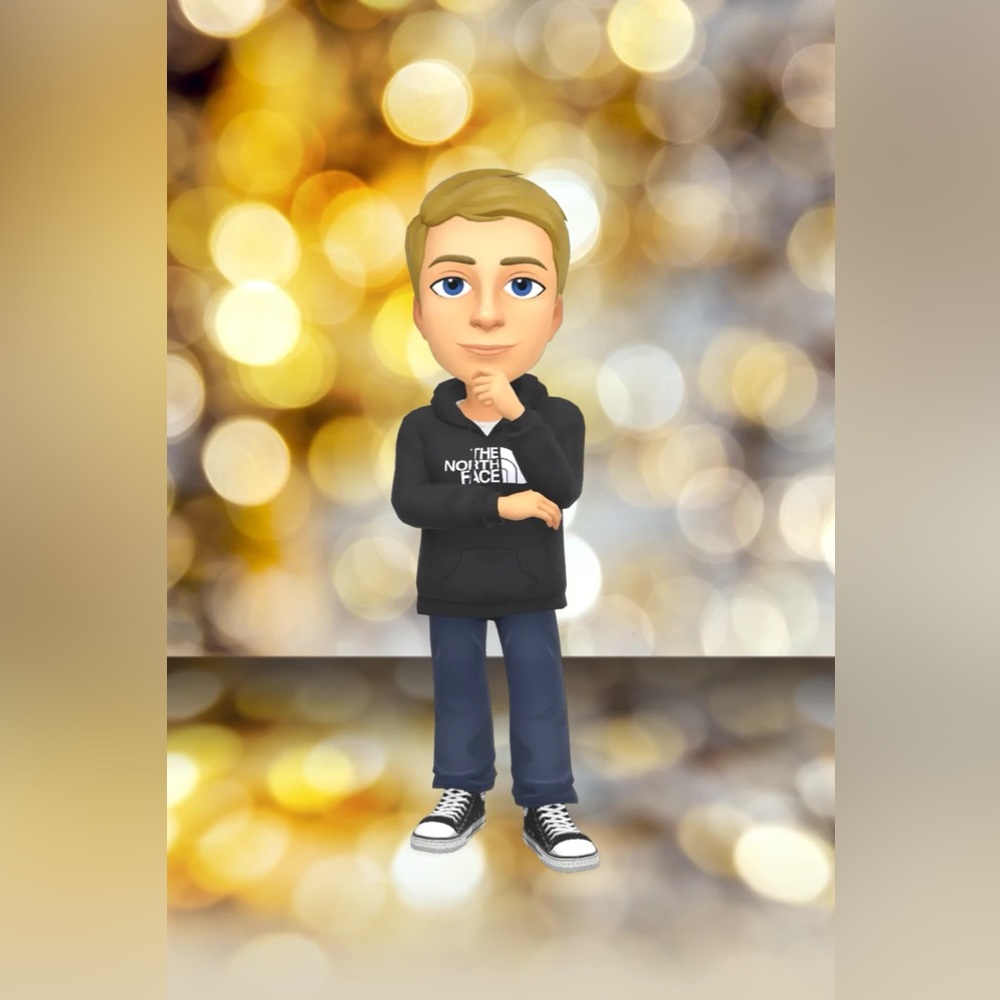 Meet your Posher! 👋 - Picture 2 of 2